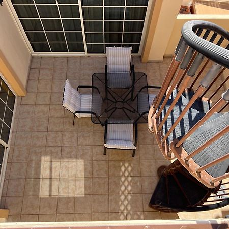 33 Pleasures Del Duque Apartment Адехе Экстерьер фото